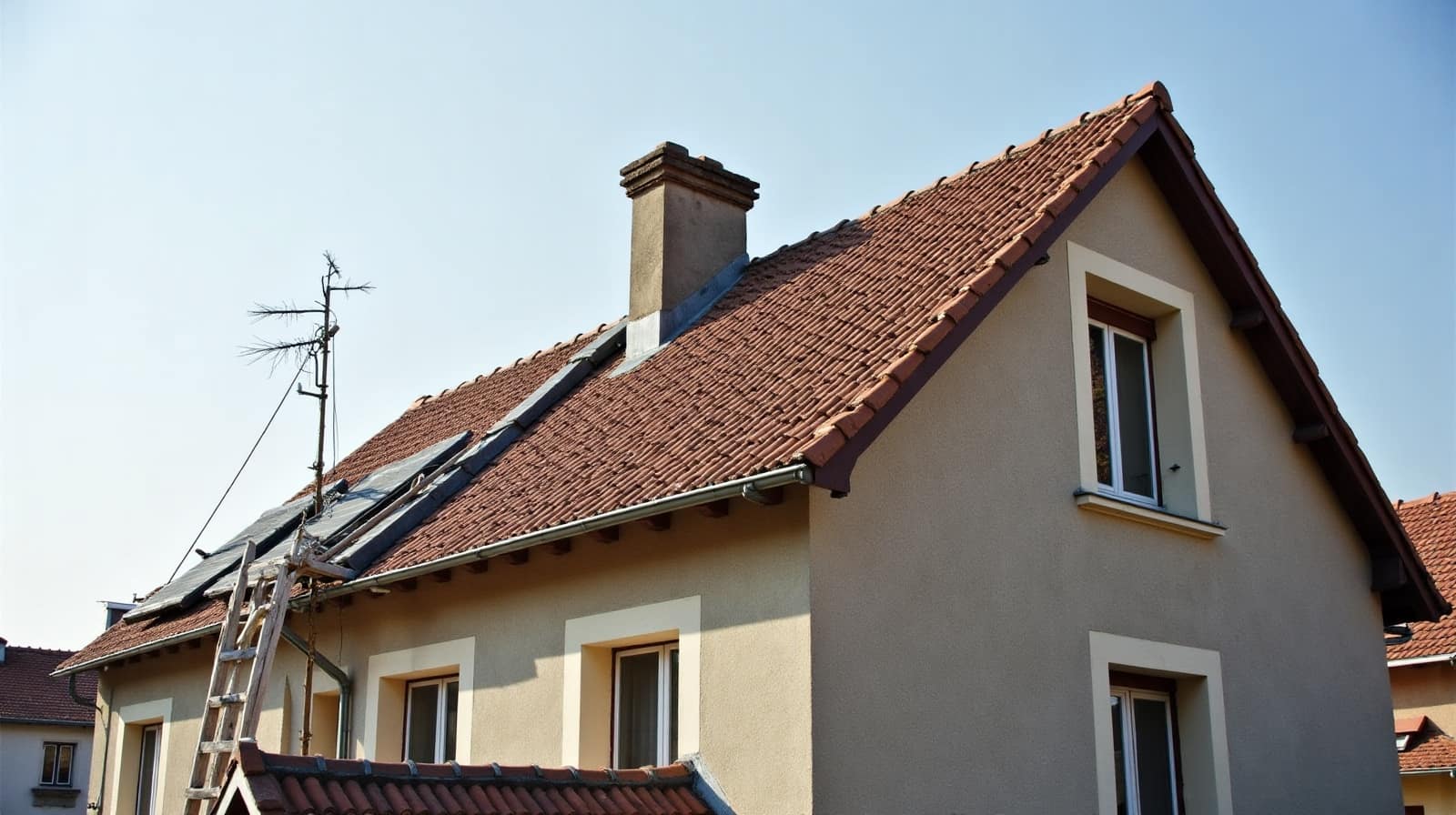 5 signes qui indiquent qu'il faut refaire sa toiture